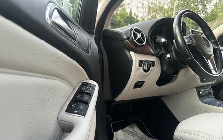 Mercedes-Benz B-Класс, 2012 год, 1 350 000 рублей, 7 фотография