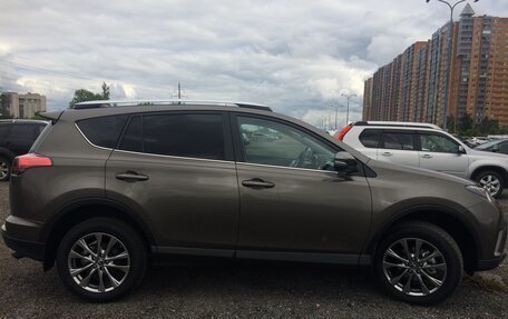 Toyota RAV4, 2019 год, 3 500 000 рублей, 5 фотография