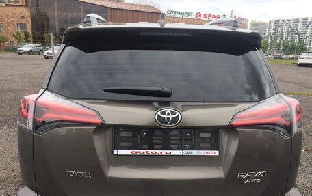 Toyota RAV4, 2019 год, 3 500 000 рублей, 6 фотография