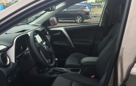 Toyota RAV4, 2019 год, 3 500 000 рублей, 8 фотография