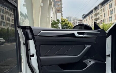 Volkswagen Arteon I, 2022 год, 2 790 000 рублей, 9 фотография