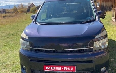 Toyota Voxy II, 2011 год, 1 370 000 рублей, 1 фотография