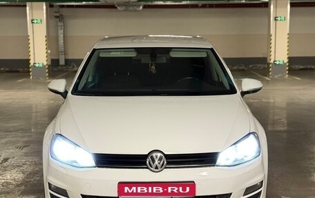 Volkswagen Golf VII, 2013 год, 950 000 рублей, 1 фотография