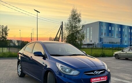 Hyundai Solaris II рестайлинг, 2011 год, 850 000 рублей, 1 фотография