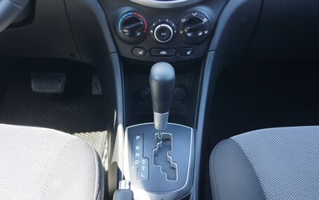 Hyundai Solaris II рестайлинг, 2012 год, 745 000 рублей, 11 фотография
