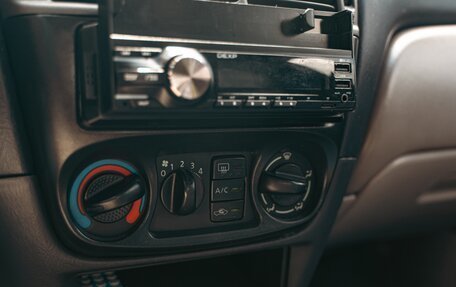 Nissan Almera, 2000 год, 295 000 рублей, 14 фотография