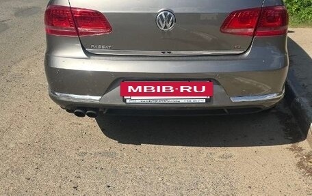 Volkswagen Passat B7, 2012 год, 1 300 000 рублей, 2 фотография