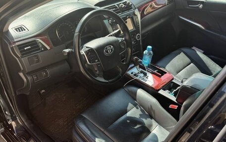 Toyota Camry, 2014 год, 1 600 000 рублей, 5 фотография