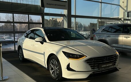 Hyundai Sonata VIII, 2020 год, 2 395 000 рублей, 3 фотография