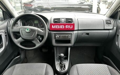 Skoda Fabia II, 2011 год, 793 111 рублей, 9 фотография