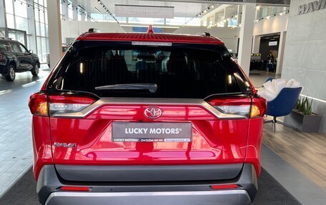 Toyota RAV4, 2021 год, 2 995 000 рублей, 5 фотография