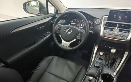 Lexus NX I, 2016 год, 3 500 000 рублей, 16 фотография