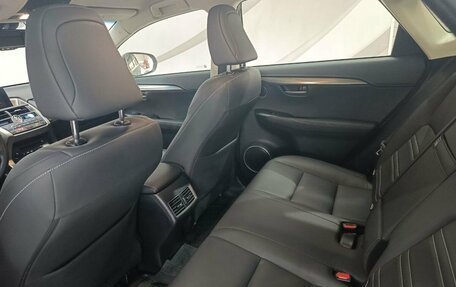 Lexus NX I, 2016 год, 3 500 000 рублей, 18 фотография