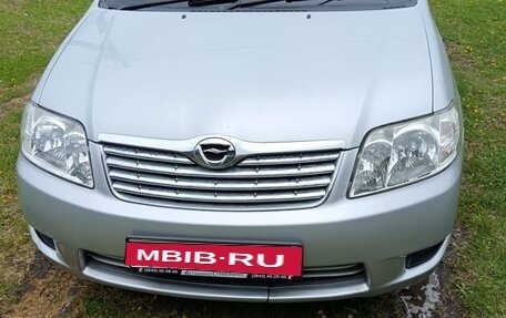 Toyota Corolla, 2004 год, 520 000 рублей, 1 фотография
