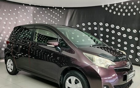 Toyota Ractis II, 2012 год, 880 000 рублей, 3 фотография