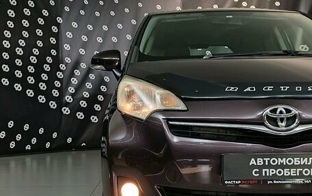 Toyota Ractis II, 2012 год, 880 000 рублей, 9 фотография