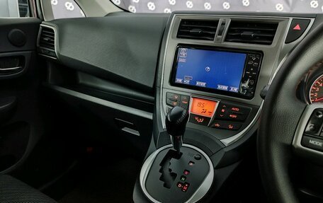 Toyota Ractis II, 2012 год, 880 000 рублей, 20 фотография
