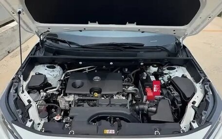 Toyota RAV4, 2022 год, 3 240 000 рублей, 9 фотография