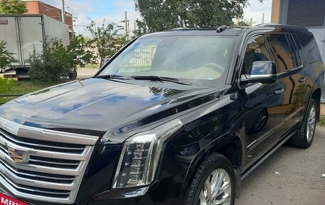 Cadillac Escalade IV, 2020 год, 5 744 500 рублей, 9 фотография