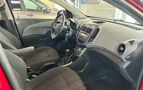 Chevrolet Aveo III, 2014 год, 645 000 рублей, 5 фотография