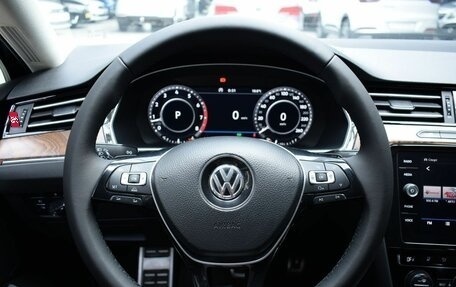 Volkswagen Passat B8 рестайлинг, 2017 год, 2 600 000 рублей, 10 фотография