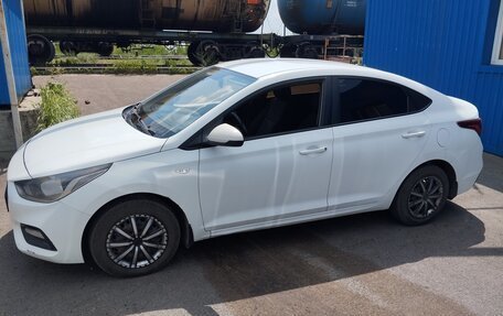 Hyundai Solaris II рестайлинг, 2018 год, 750 000 рублей, 6 фотография