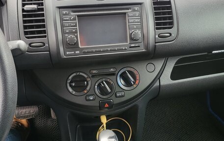Nissan Note II рестайлинг, 2011 год, 890 000 рублей, 12 фотография