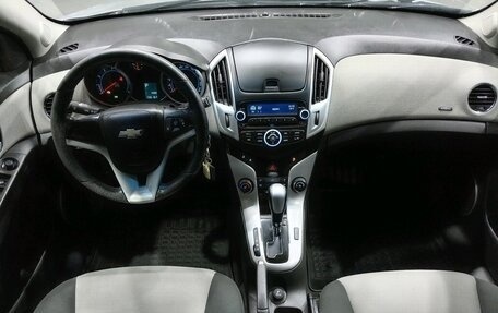 Chevrolet Cruze II, 2012 год, 699 000 рублей, 10 фотография