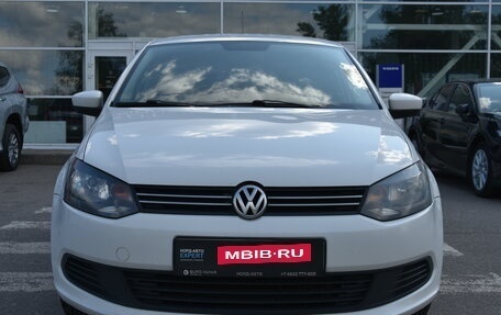 Volkswagen Polo VI (EU Market), 2012 год, 730 000 рублей, 2 фотография