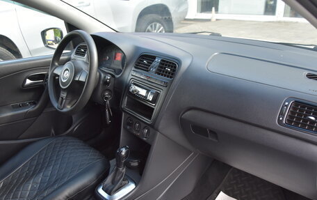 Volkswagen Polo VI (EU Market), 2012 год, 730 000 рублей, 14 фотография