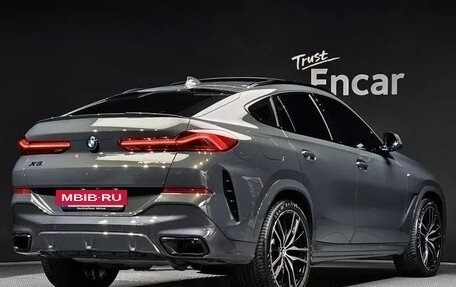 BMW X6, 2022 год, 6 870 000 рублей, 2 фотография