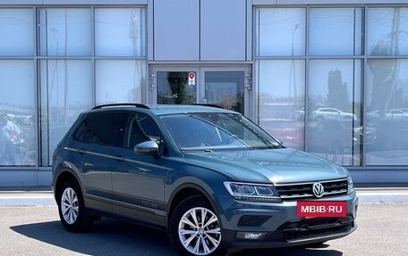 Volkswagen Tiguan II, 2020 год, 2 720 000 рублей, 3 фотография