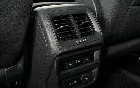 Volkswagen Tiguan II, 2020 год, 2 720 000 рублей, 25 фотография