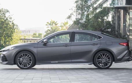 Toyota Camry, 2025 год, 3 500 000 рублей, 4 фотография