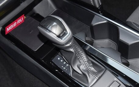 Toyota Camry, 2025 год, 3 500 000 рублей, 9 фотография