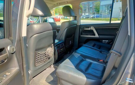 Toyota Land Cruiser 200, 2011 год, 3 394 000 рублей, 8 фотография