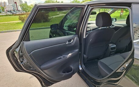 Nissan Tiida, 2015 год, 965 000 рублей, 26 фотография