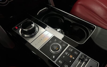 Land Rover Range Rover IV рестайлинг, 2017 год, 4 990 000 рублей, 28 фотография