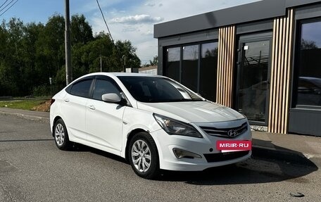 Hyundai Solaris II рестайлинг, 2015 год, 550 000 рублей, 6 фотография