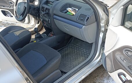 Renault Symbol I, 2007 год, 450 000 рублей, 3 фотография