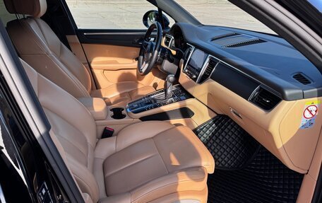 Porsche Macan I рестайлинг, 2018 год, 3 700 000 рублей, 8 фотография