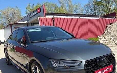 Audi A4, 2018 год, 3 150 000 рублей, 1 фотография