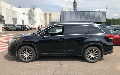 Toyota Highlander III, 2016 год, 3 297 000 рублей, 4 фотография