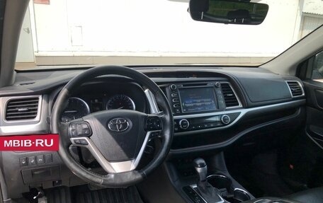 Toyota Highlander III, 2016 год, 3 297 000 рублей, 8 фотография