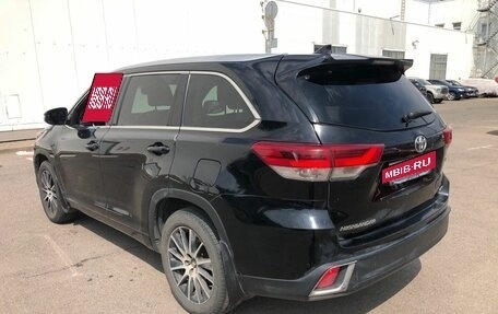 Toyota Highlander III, 2016 год, 3 297 000 рублей, 10 фотография