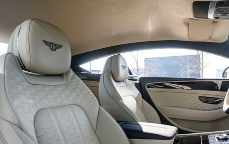 Bentley Continental GT, 2025 год, 42 000 000 рублей, 11 фотография