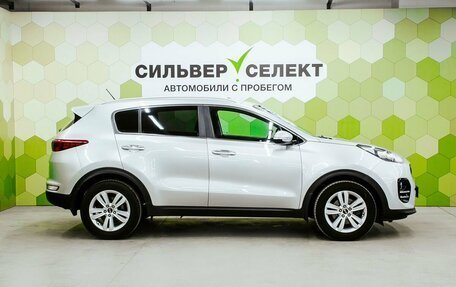 KIA Sportage IV рестайлинг, 2016 год, 1 600 000 рублей, 8 фотография