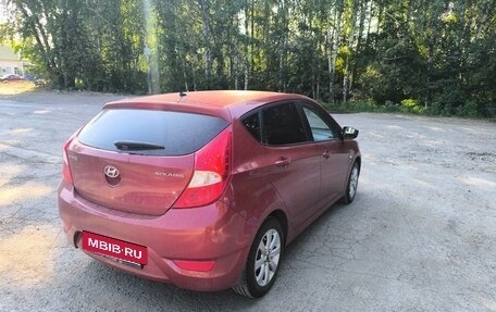 Hyundai Solaris II рестайлинг, 2013 год, 870 000 рублей, 8 фотография