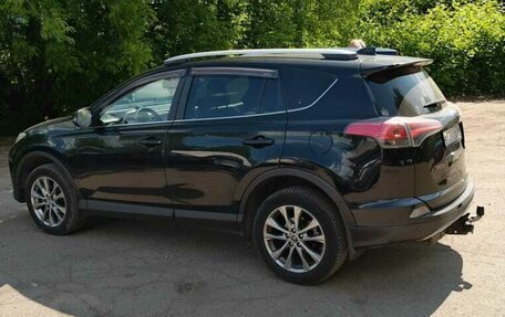 Toyota RAV4, 2017 год, 2 350 000 рублей, 14 фотография