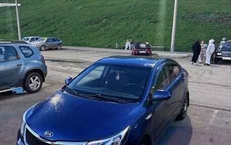 KIA Rio III рестайлинг, 2015 год, 850 000 рублей, 18 фотография